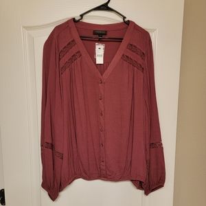 NWT Boho Flowy Peasant Top Crochet Lace Detail